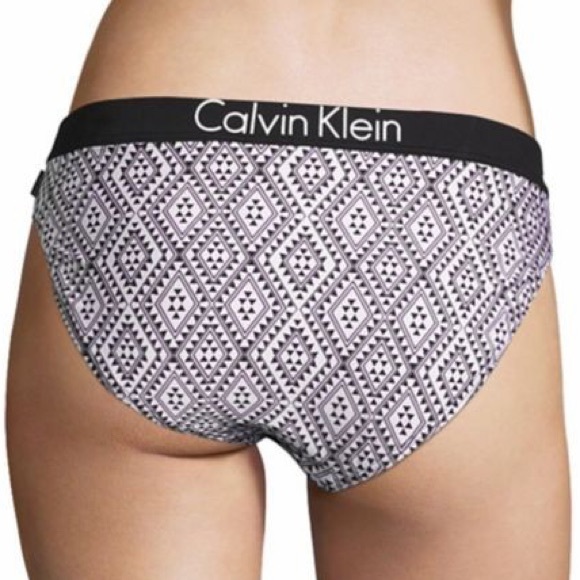 NWT patterned Calvin Klein two-piece bikini - Picture 4 of 8